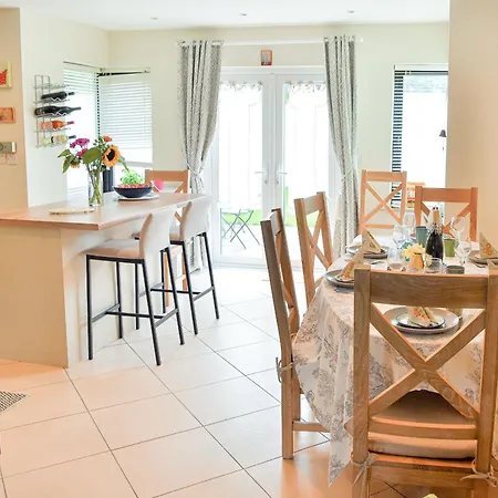 Skellig Fuchsia Ballinskelligs By Trident Homes *