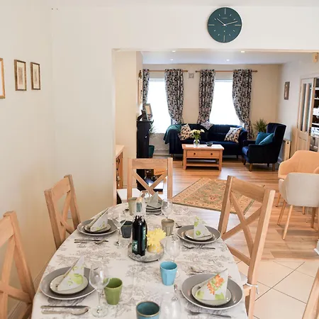 Skellig Fuchsia Ballinskelligs By Trident Homes * Dungeagan